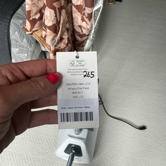 NWT Kivari Milano one piece walnut sz L - Picture 3 of 4